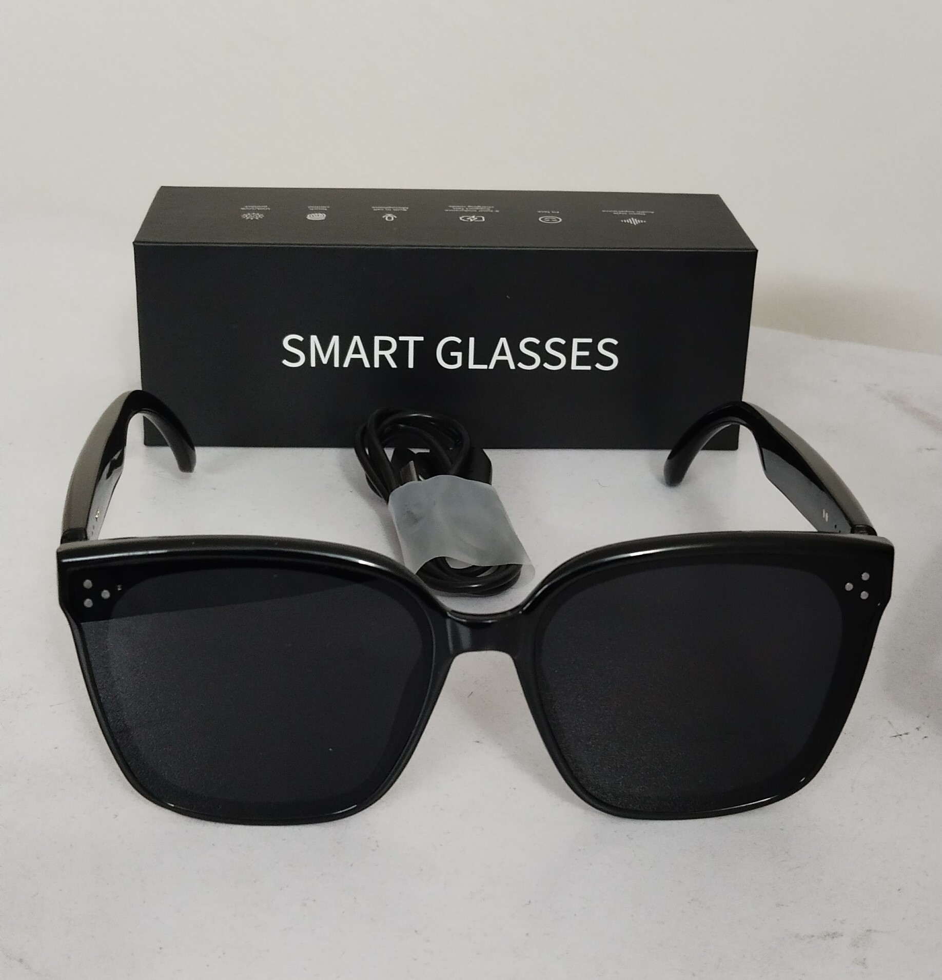 Smart glasses